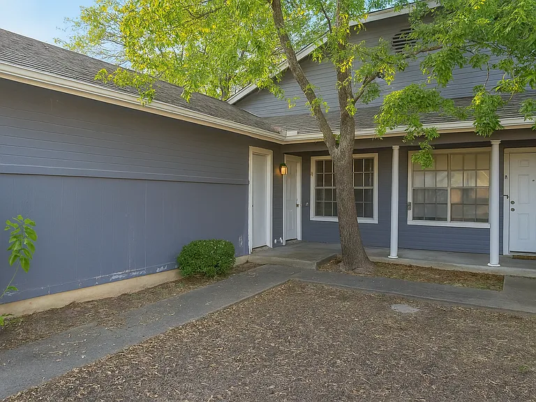 2009 Leeann Dr #A — Photo 2