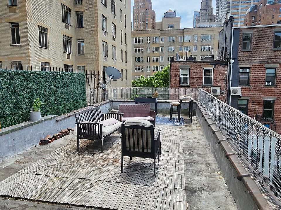 1st image of 8 W 75th St APT 4B