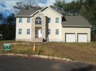 177 Dunn Ave, Piscataway, NJ 08854