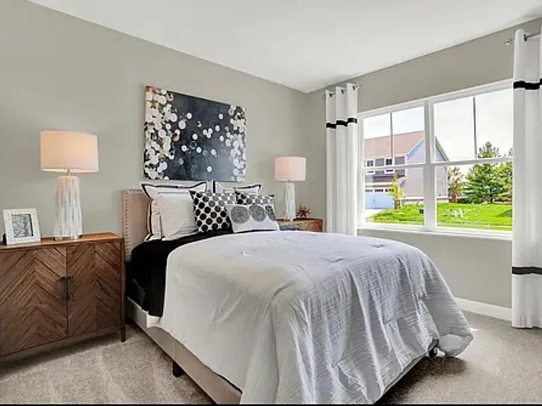 8595 Strabet Dr — Photo 25
