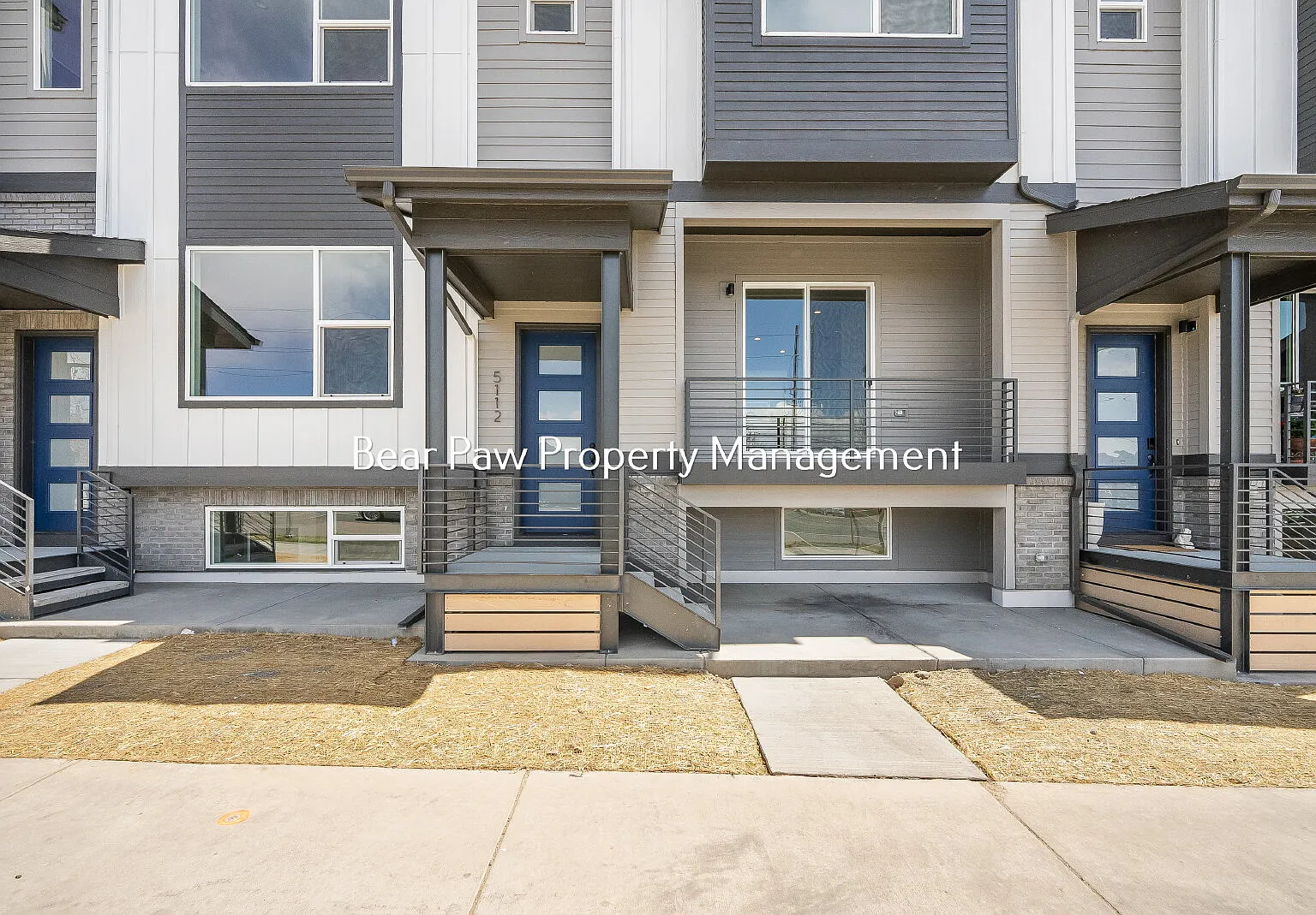 4 bed, 2.5 bath, 1970 sqft, $3,000 — Photo 1