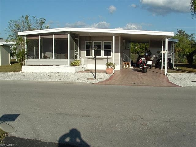 1st image of 42 Nicklaus Blvd
