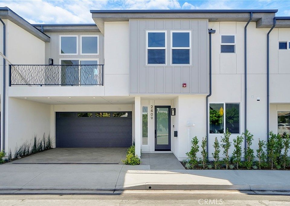 1st image of 2409 Perkins Ln