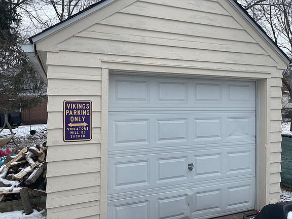 2nd image of 1103 Highland Ave