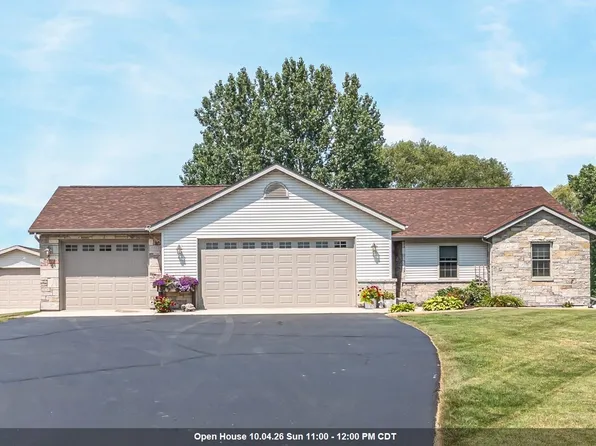 206 Donovan Cir, Rosendale, WI 54974