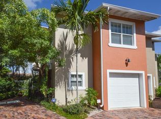 271 SE 22nd St, Fort Lauderdale, FL 33316