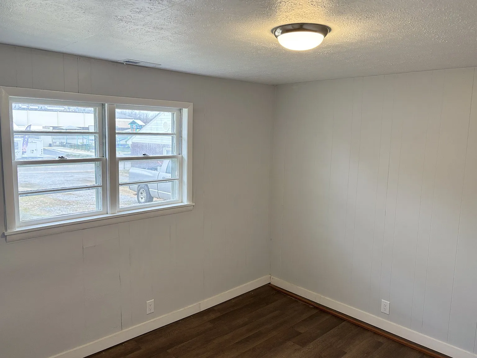 2 bed, 750 sqft, $1,050 — Photo 4