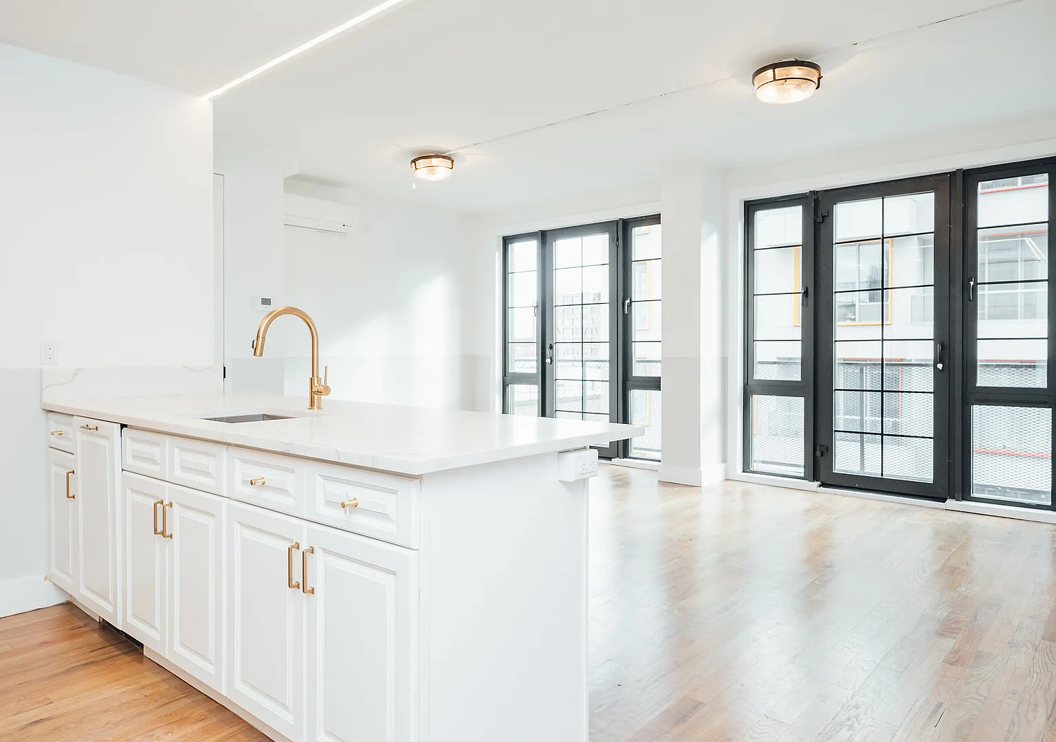 115 Stanwix Street — Photo 1
