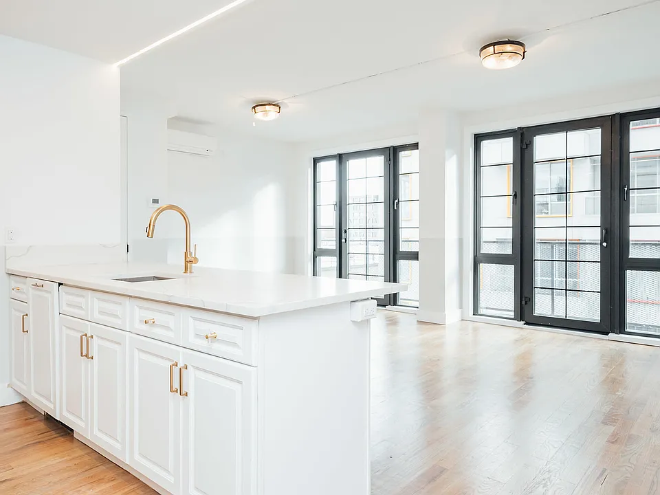 115 Stanwix St #616