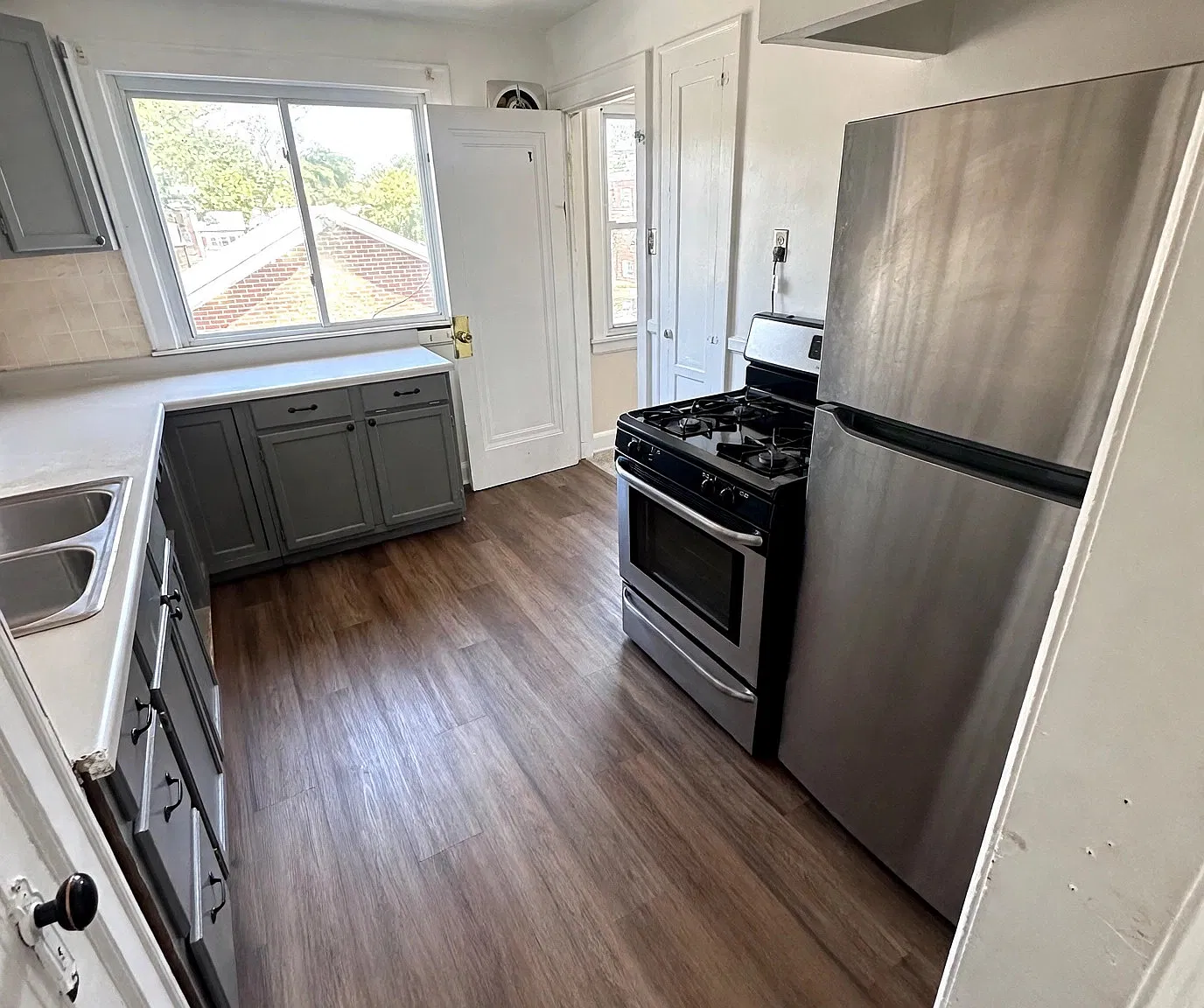 2 bed, $1,450 — Photo 4