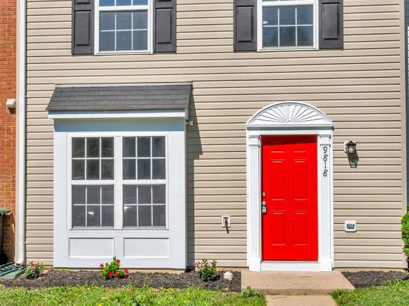 9818 Plaza View Way, Fredericksburg, VA 22408