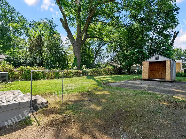 3606 Hudson Ave — Photo 28