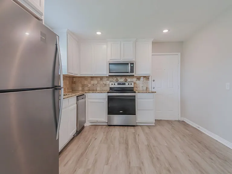 9946 Bowman Blvd — Photo 6