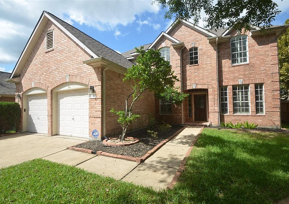 1st image of 2310 Oak Sand Dr