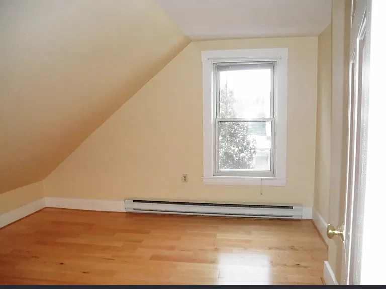 129B Brown St #129B — Photo 13