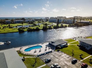 2420 Hampshire Gardens, Boynton Beach, FL 33435