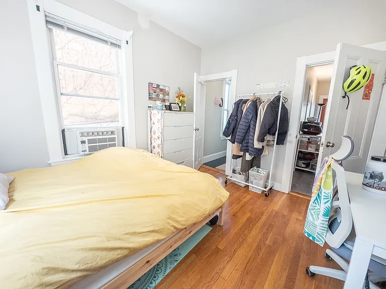 35 1/2 Essex St #2 — Photo 12