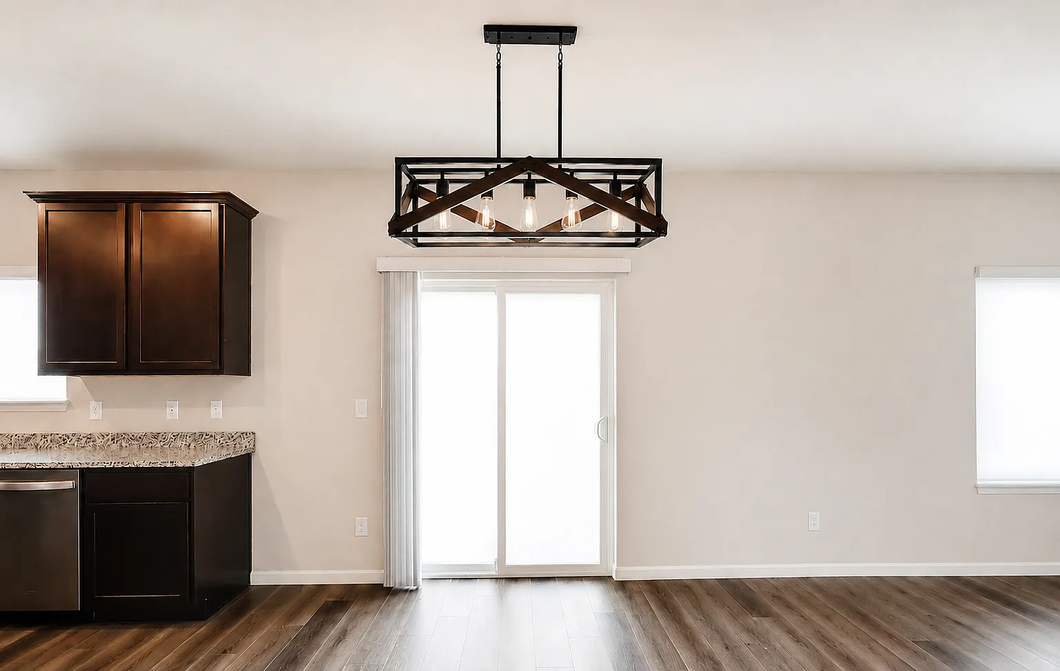 3 bed, 1751 sqft, $2,800 — Photo 4