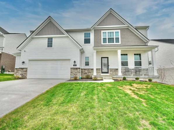 745 Bluestem Ridge Dr, Alexandria, KY 41001