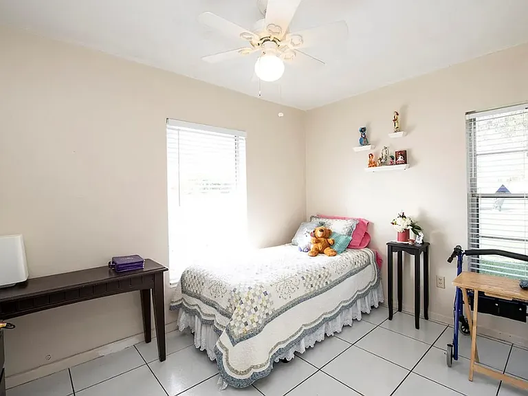 12131 SW 110th Street Cir S — Photo 9