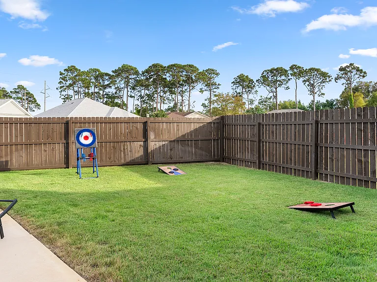 321 Jase Ct — Photo 43
