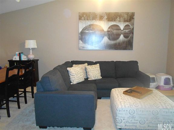 3rd image of 427 19th Avenue Ct NE