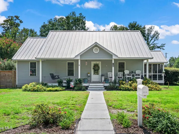 519 Birmingham Avenue, Carolina Beach, NC 28428