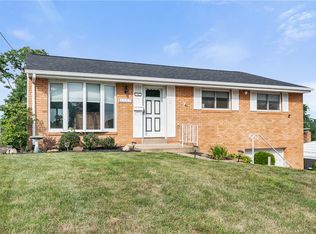 1561 Critchfield Dr, Bridgeville, PA