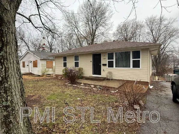 10365 Lord Dr, Saint Louis, MO 63136