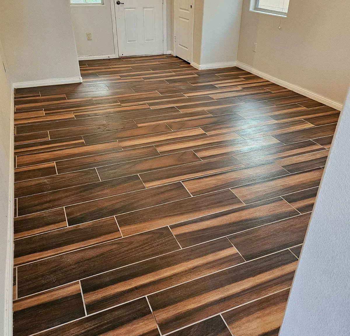 4 bed, 2148 sqft, $2,200 — Photo 3