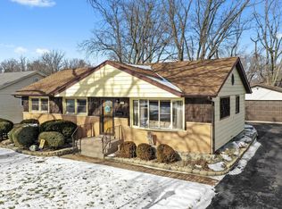 537 Craig Ave, Crete, IL 60417