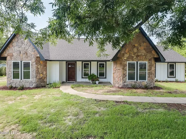 21085 Pineville Rd, Long Beach, MS 39560