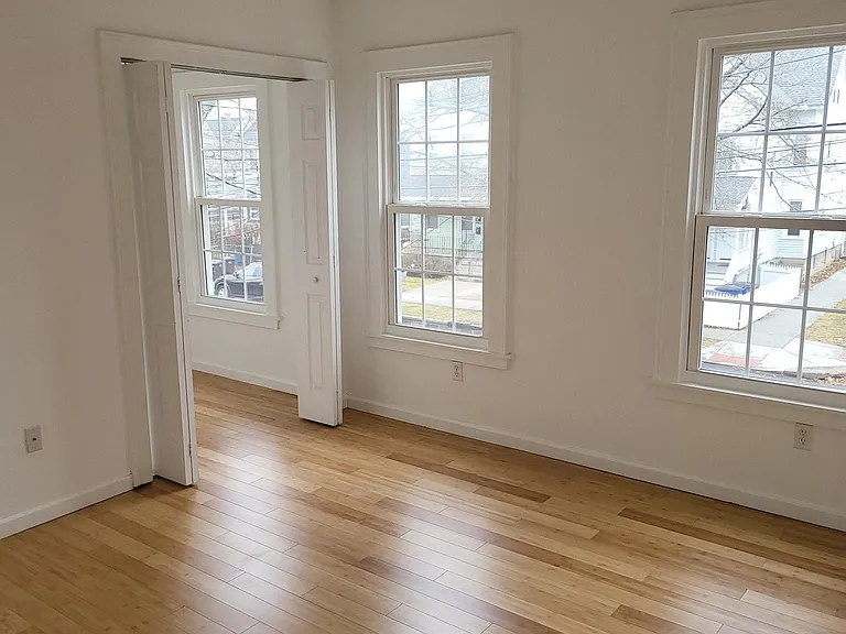 138 Greenwich Ave — Photo 14