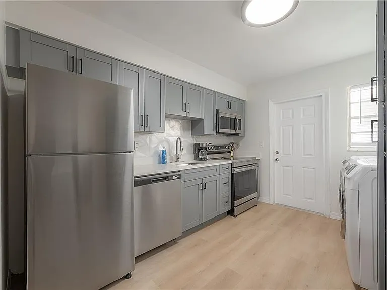 6908 S Macdill Ave #A — Photo 12