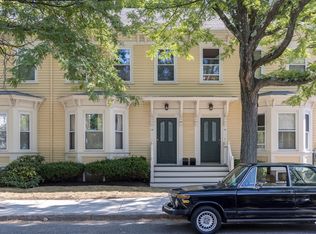 39 Holworthy St UNIT 39, Cambridge, MA 02138