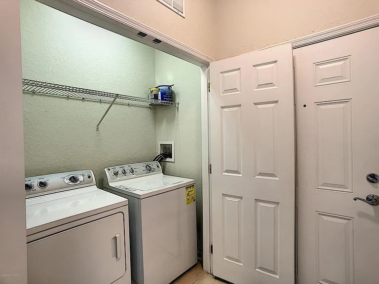 3848 Lexmark Ln #401 — Photo 20