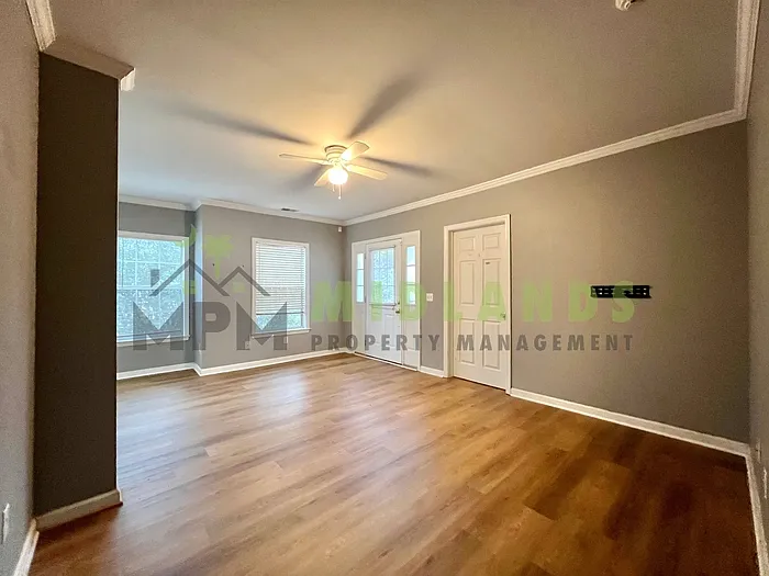 3425 Manor Ave — Photo 18