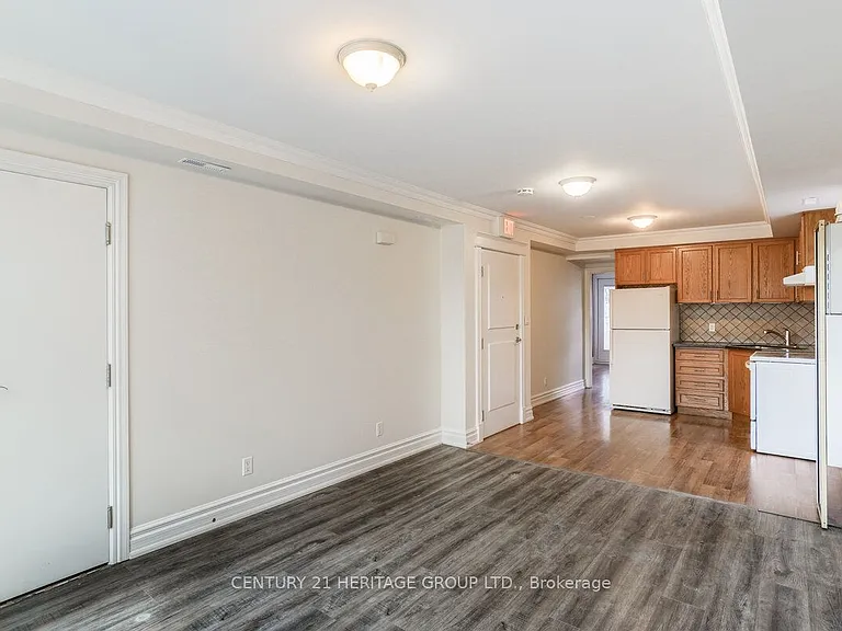 57 Beatrice St #2 — Photo 15