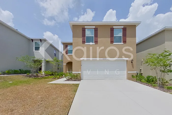 4 bed, 2.5 bath, 2007 sqft, $2,175 — Photo 1