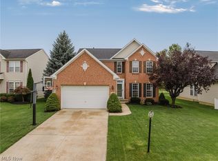 6160 W Breezeway Dr, North Ridgeville, OH 44039