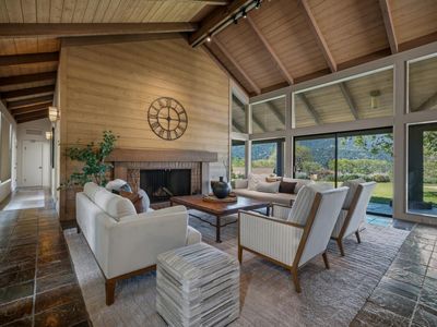 131 Rancho Rd, Carmel Valley, CA, 93924