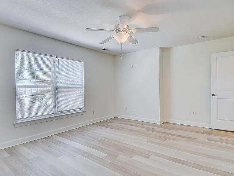 5416 Safe Harbour Way — Photo 17
