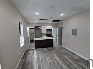 406 N 5th St #104, Newark, NJ 07107