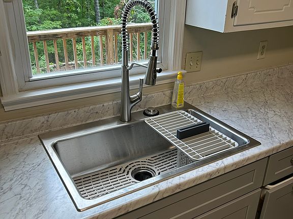 new kitchen, countertops, sink