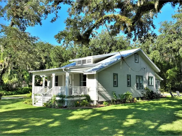 96 Campbell St, Labelle, FL 33935