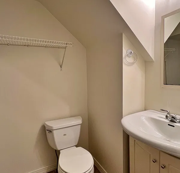 322 Roosevelt Ave #1 — Photo 5