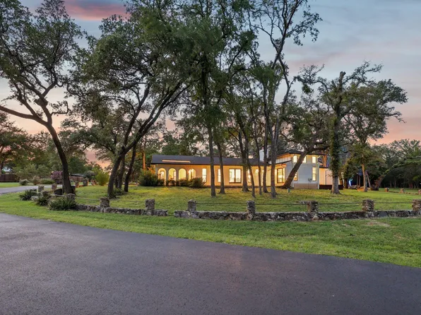 707 Harbor Dr, Georgetown, TX 78633