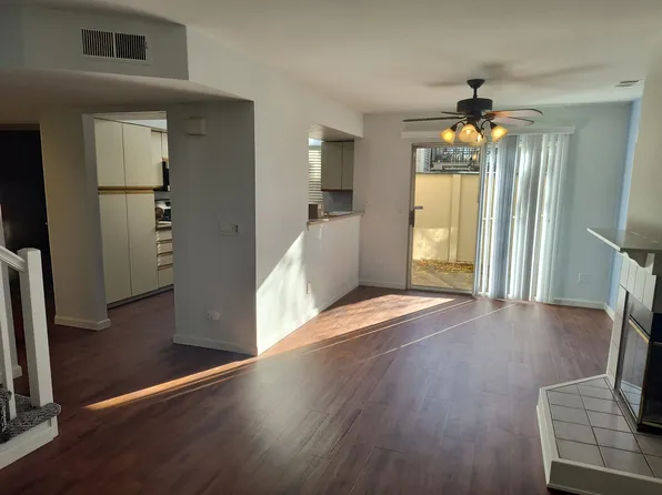 9166 Madison Green Ln APT 54, Orangevale, CA 95662