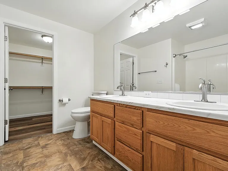 2413 NW 3rd Way — Photo 10