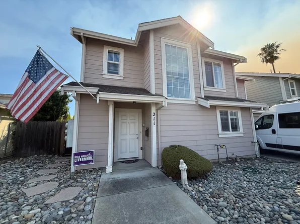 211 Maple St, Livermore, CA 94550